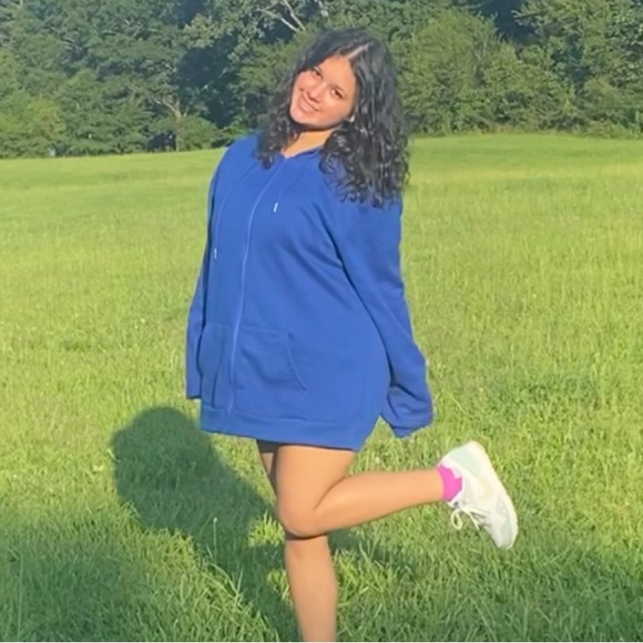 Meet your Posher, Sabera - Picture 1 of 1